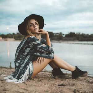 Meet your Posher, Brittny